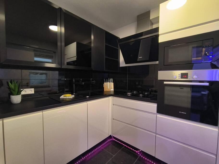 Klima Apartment Friedrichshafen Bagian luar foto